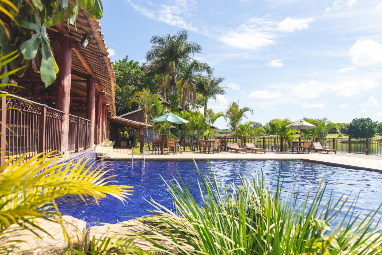 Hotel Fazenda Pacu Inhauma Extérieur photo